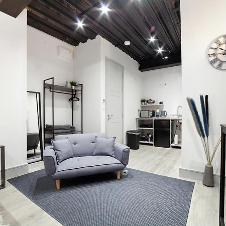 Modern Luxury Studios London Exteriör bild