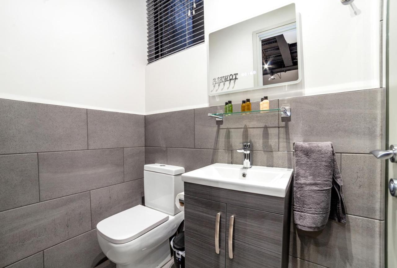 Modern Luxury Studios London Exteriör bild